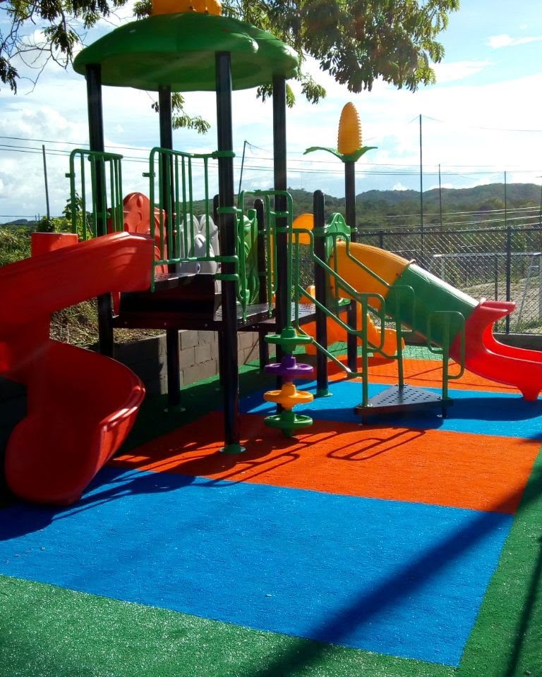 PARQUE INFANTIL 4