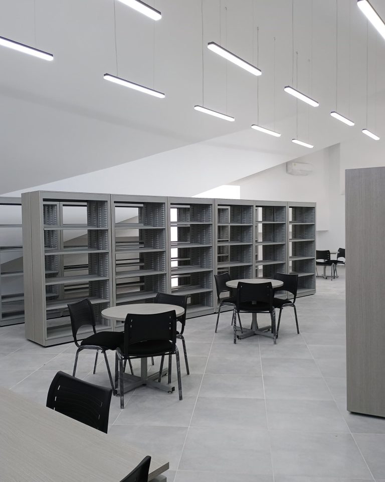BIBLIOTECA